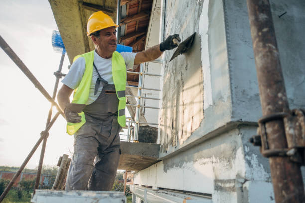 Best Spray Foam Insulation  in East Grand Forks, MN